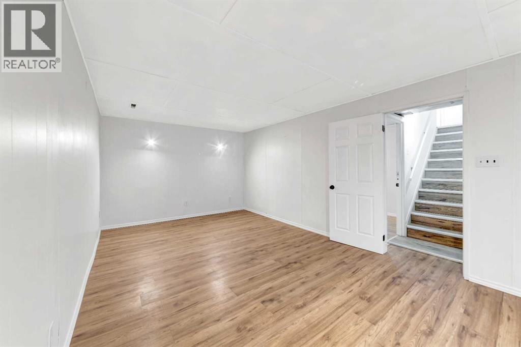 3510 57 Avenue - 24