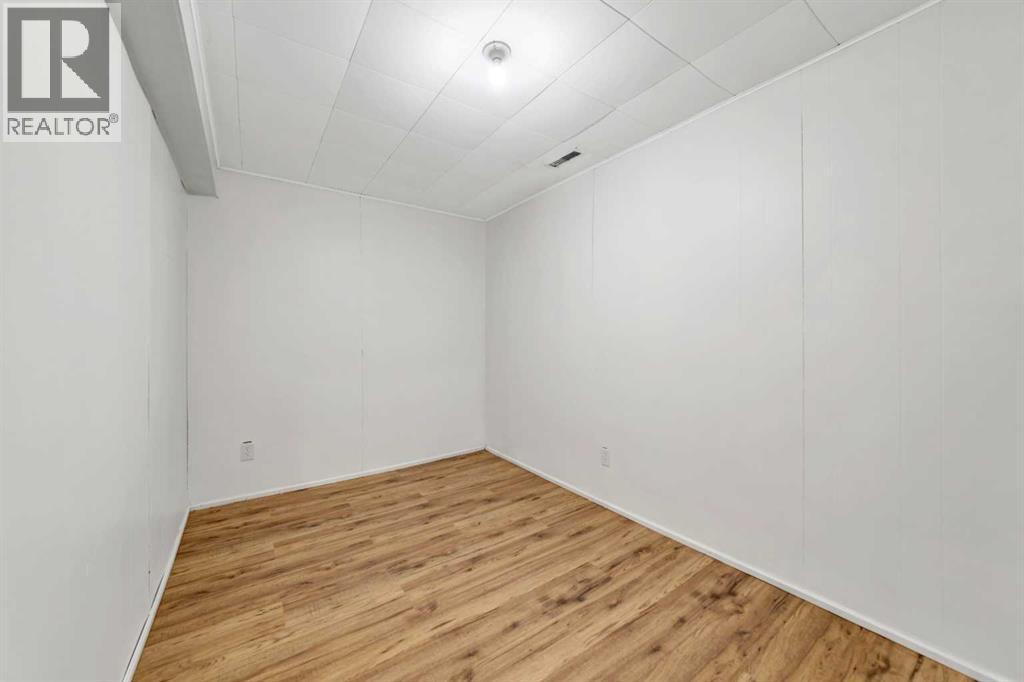 3510 57 Avenue - 19