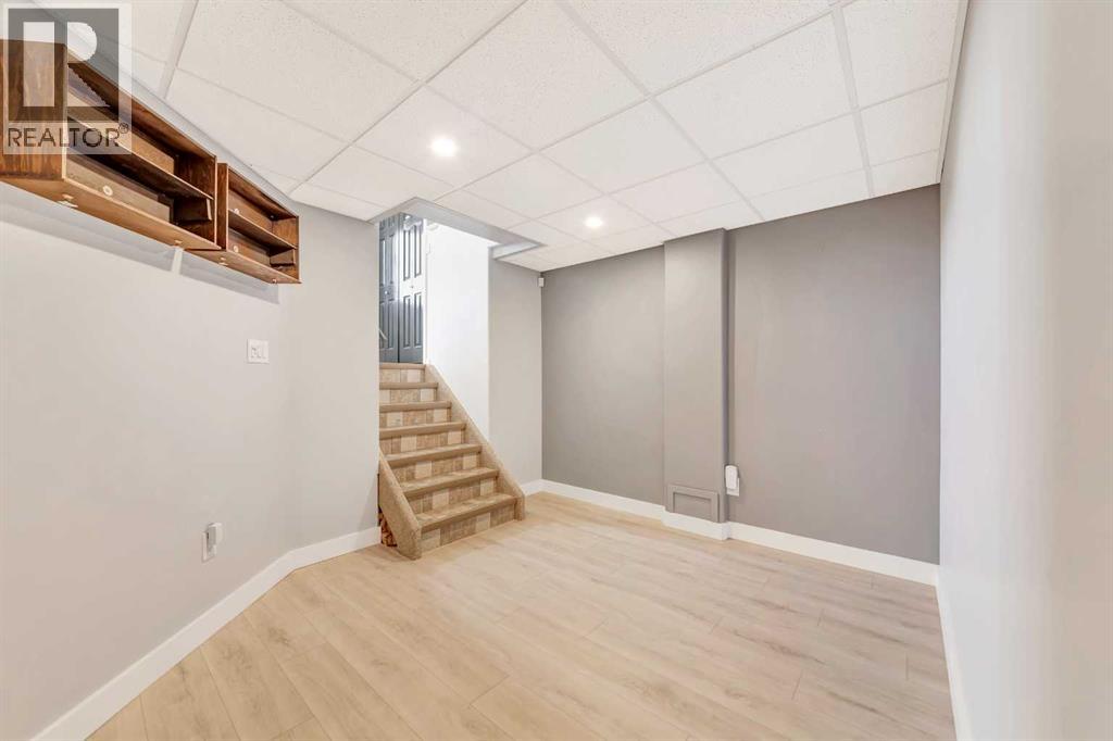 1505 49 Avenue - 18