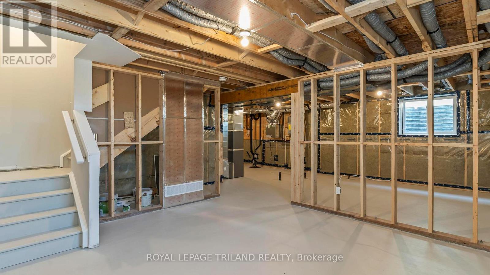 45 HARROW LANE - 16