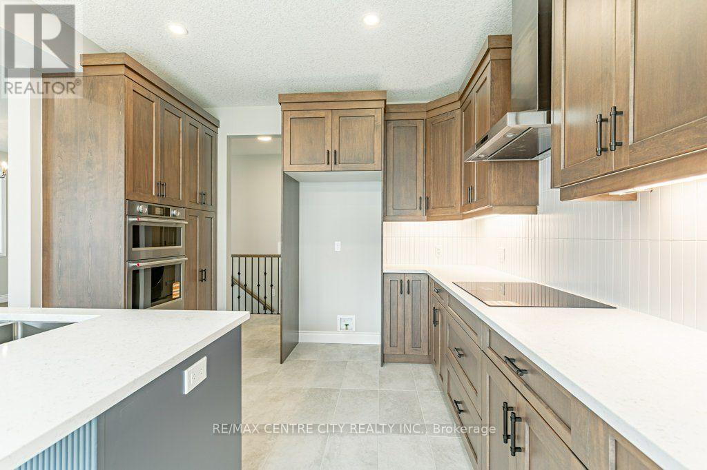 1761 FINLEY CRESCENT - 12
