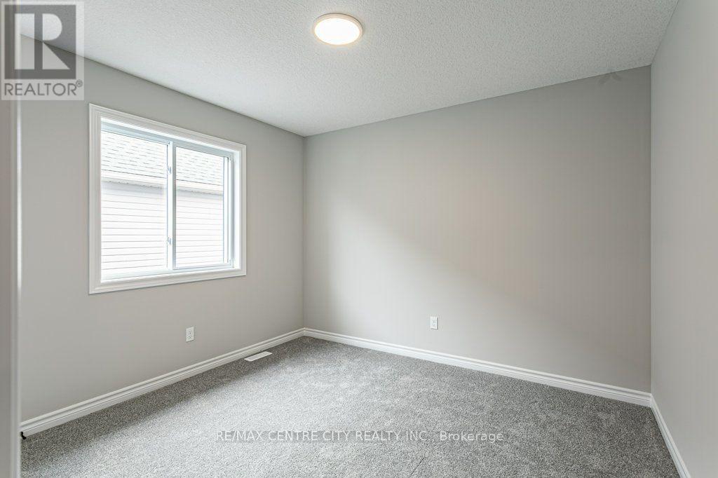 1761 FINLEY CRESCENT - 20