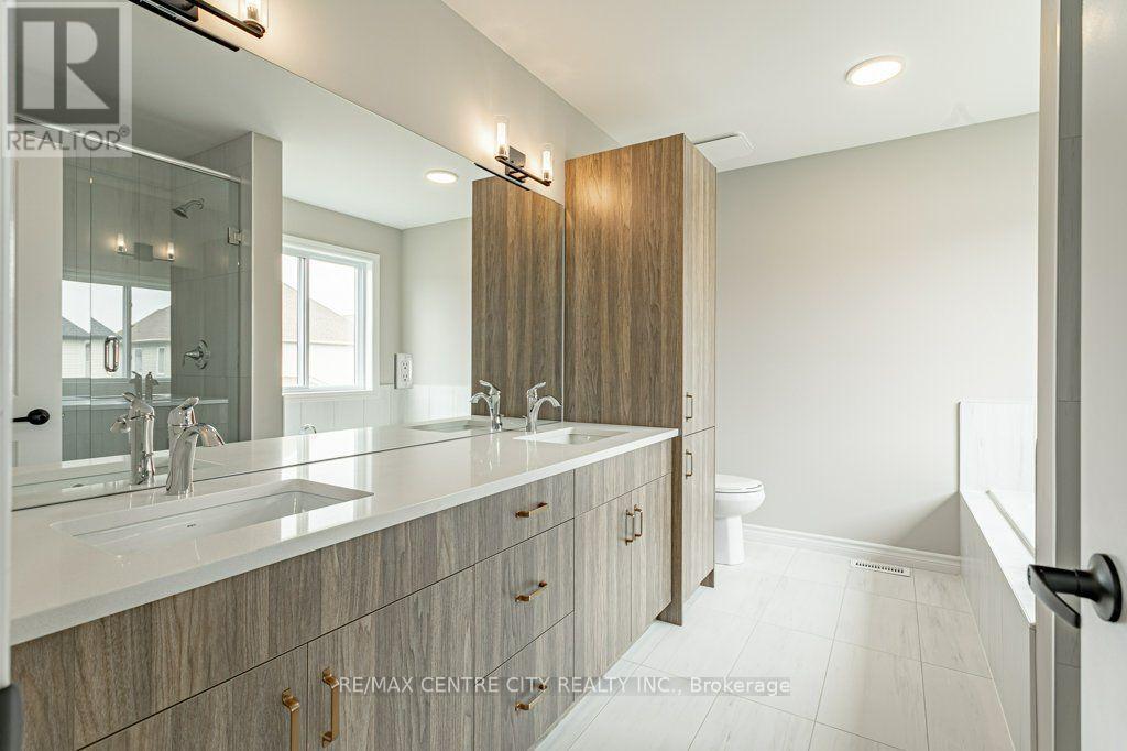 1761 FINLEY CRESCENT - 28