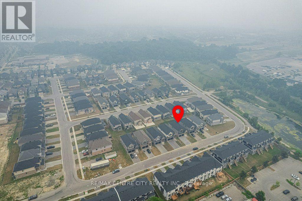 1761 FINLEY CRESCENT - 38