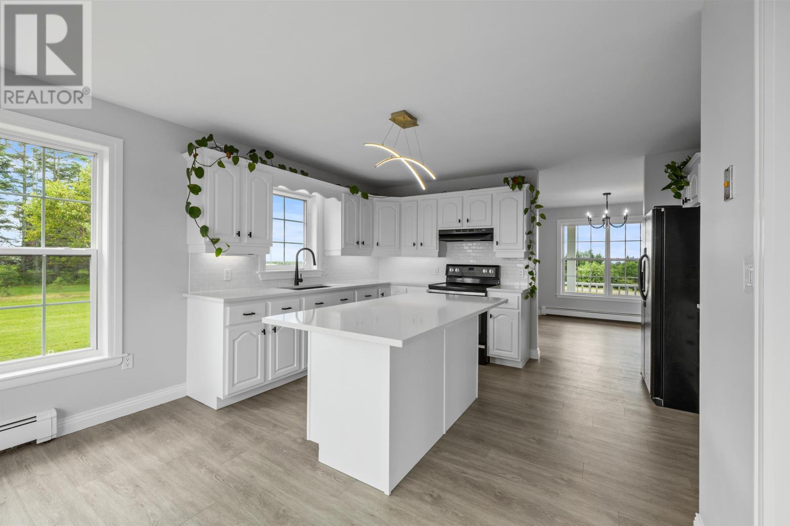 938 Appin Road - Image 16