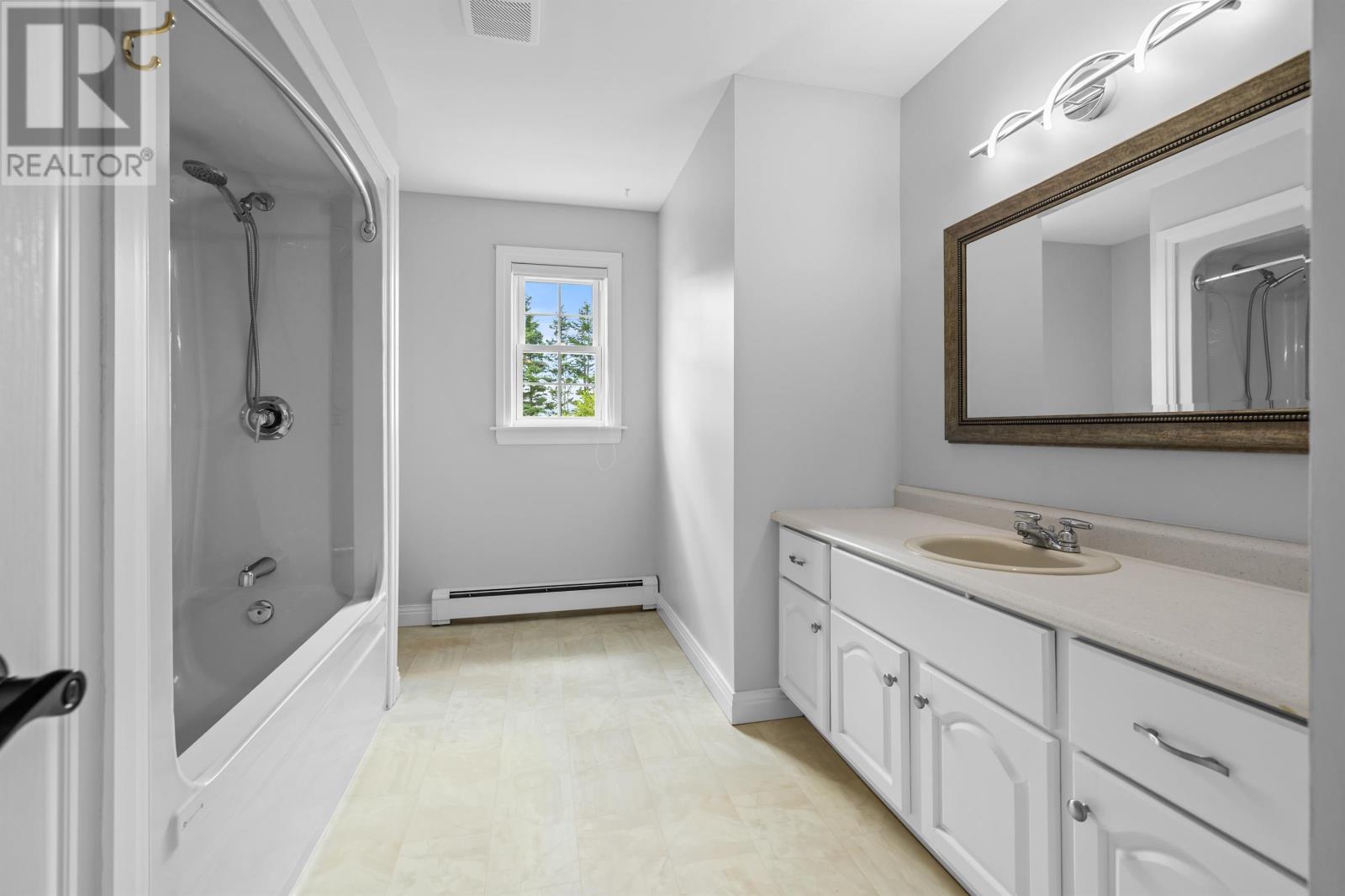 938 Appin Road - Image 41