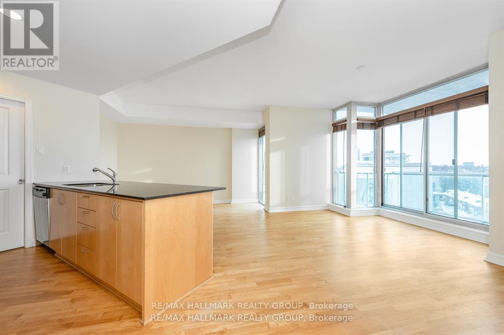 #702 1227 WELLINGTON STREET W - 17