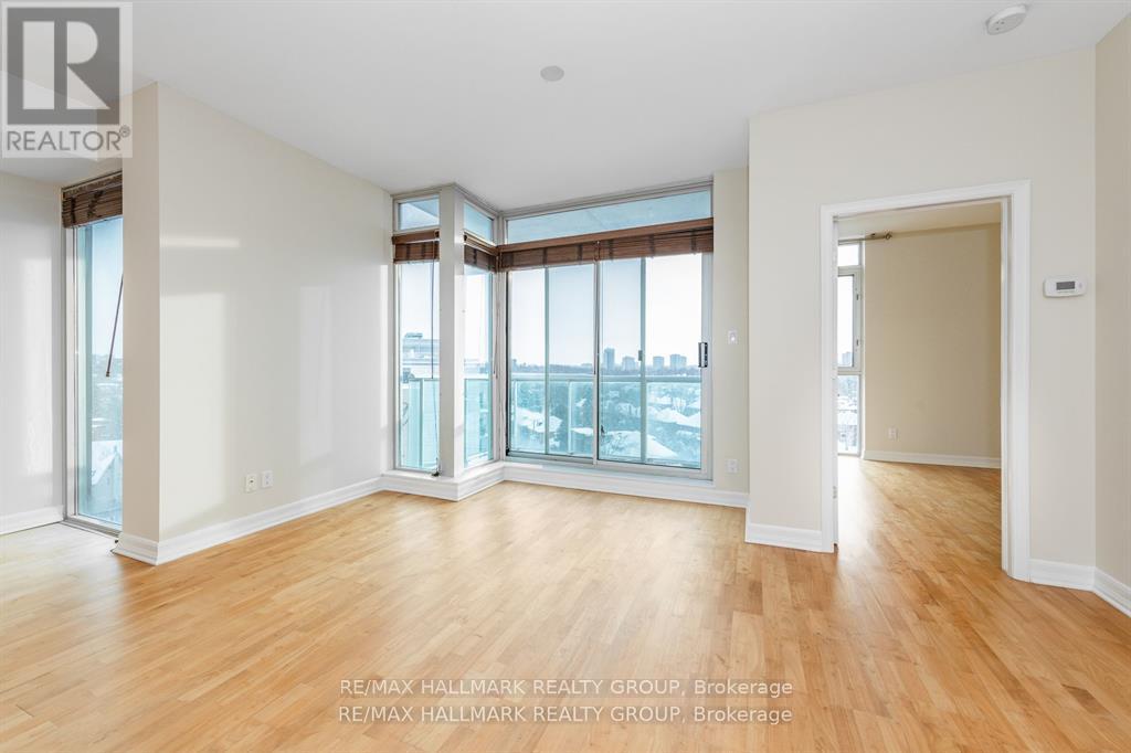 #702 1227 WELLINGTON STREET W - 18