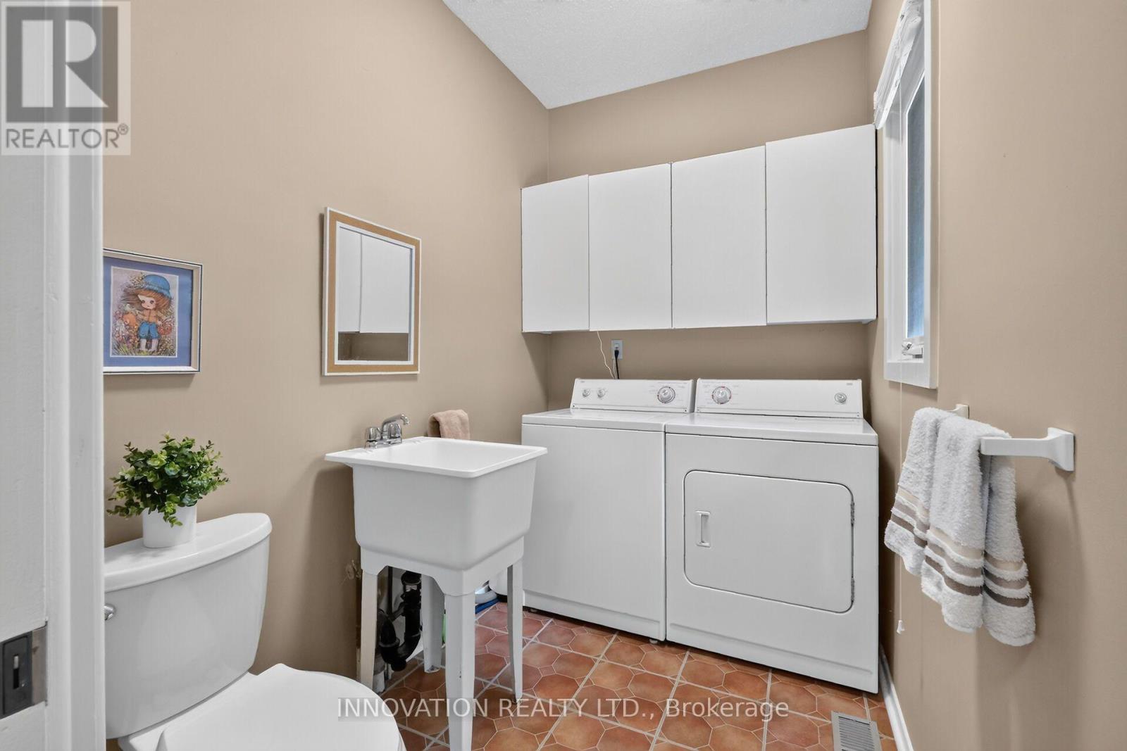 68 KINGSFORD COURT - 15