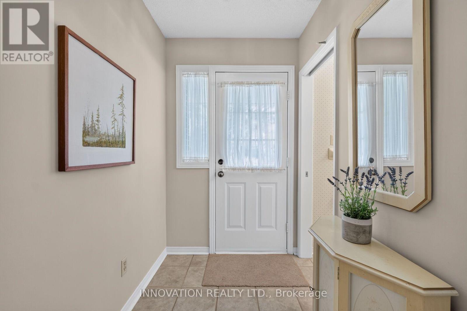 68 KINGSFORD COURT - 3