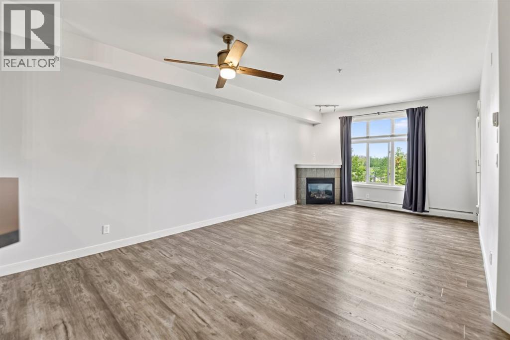 #324 100 Lakeway Boulevard - 11