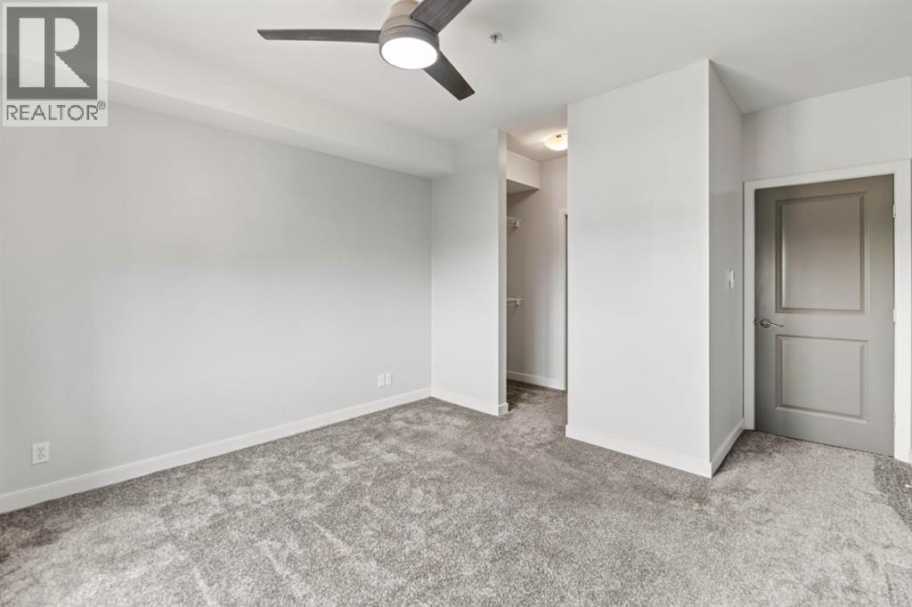 #324 100 Lakeway Boulevard - 15