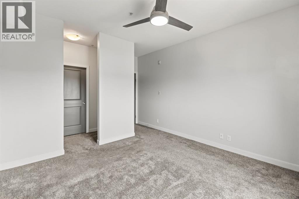 #324 100 Lakeway Boulevard - 16