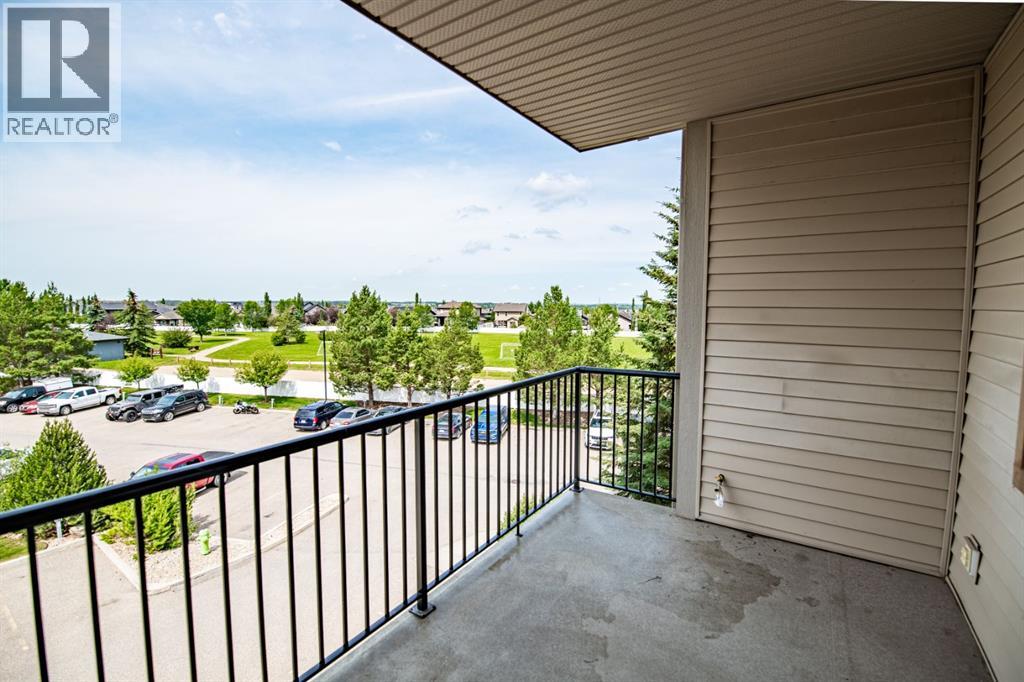 #324 100 Lakeway Boulevard - 27