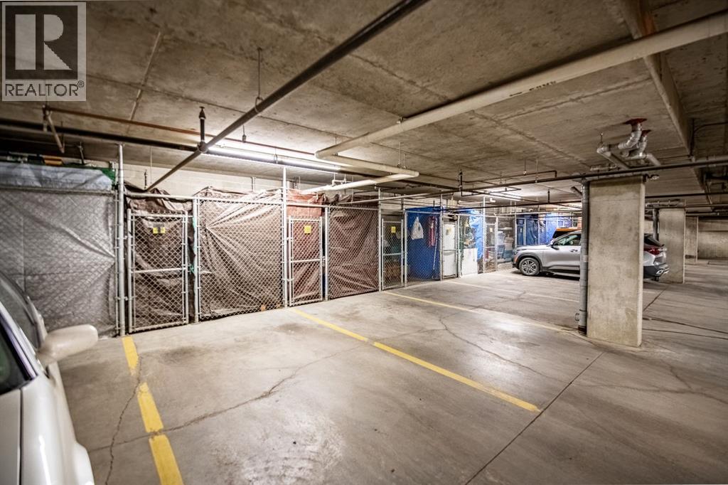 #324 100 Lakeway Boulevard - 39