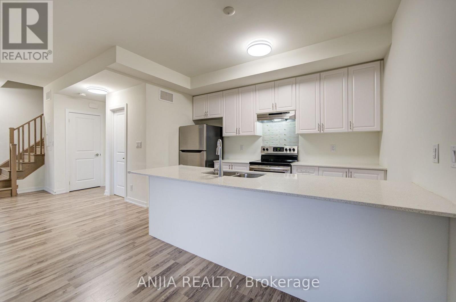 #105 370D RED MAPLE ROAD - 9