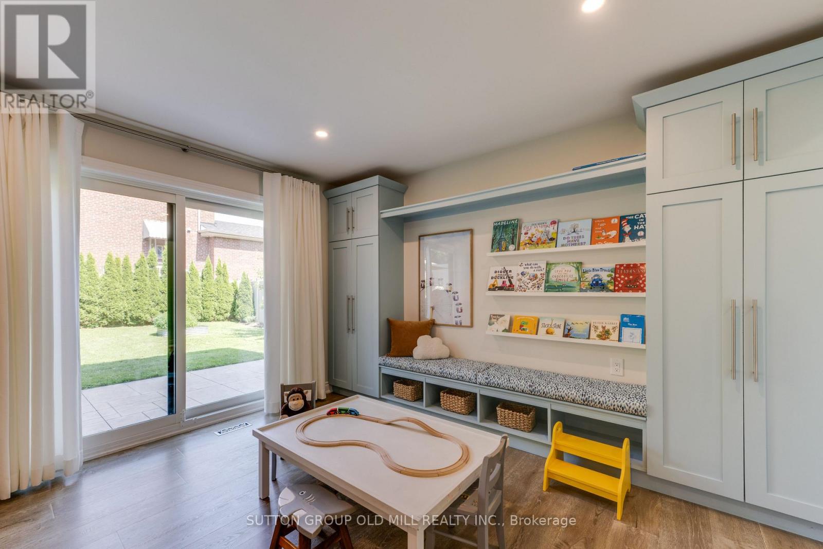85 BONNYVIEW DRIVE - 23