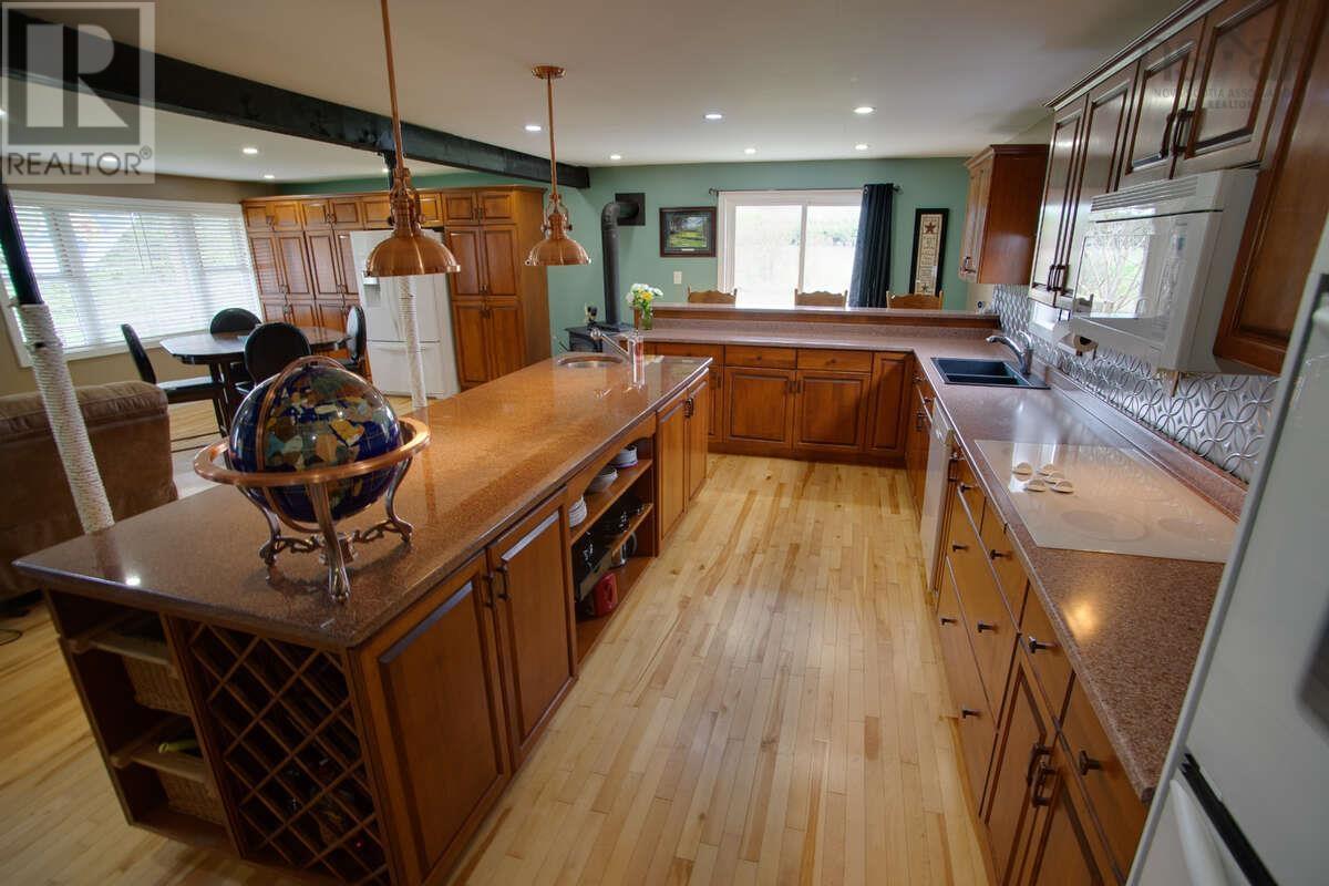 4320 Granville Road - 3