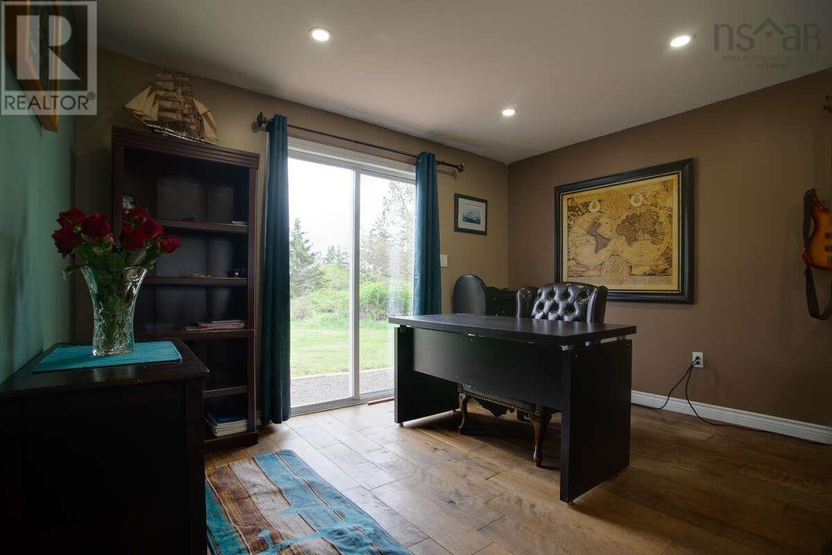 4320 Granville Road - 48