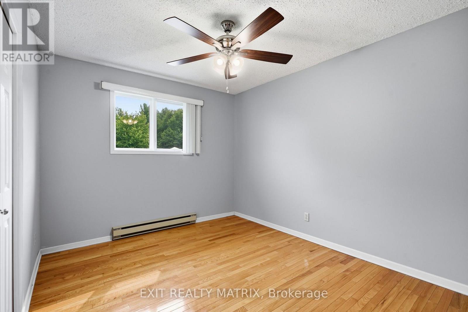 563 LAJEUNESSE ROAD - 17