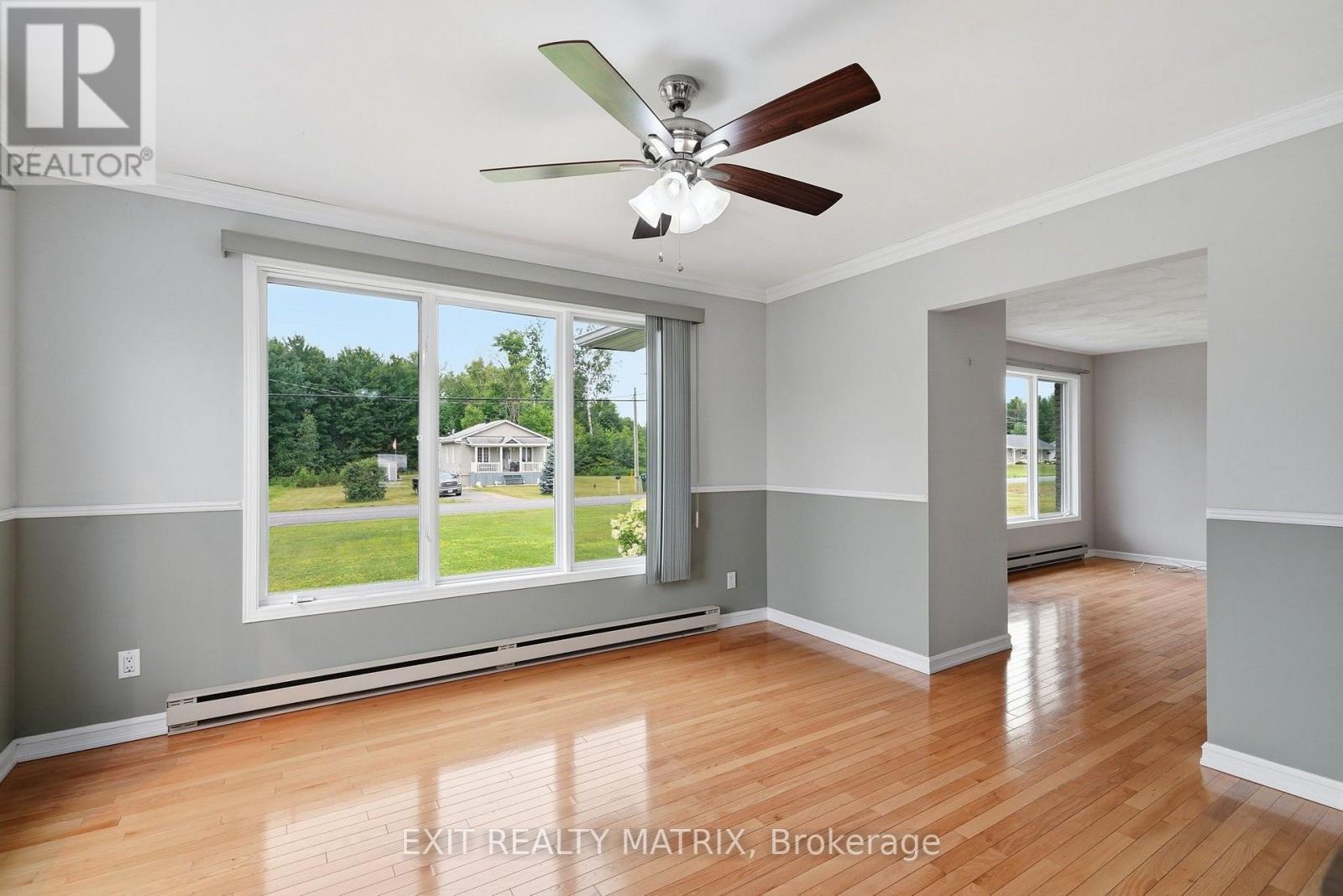 563 LAJEUNESSE ROAD - 6