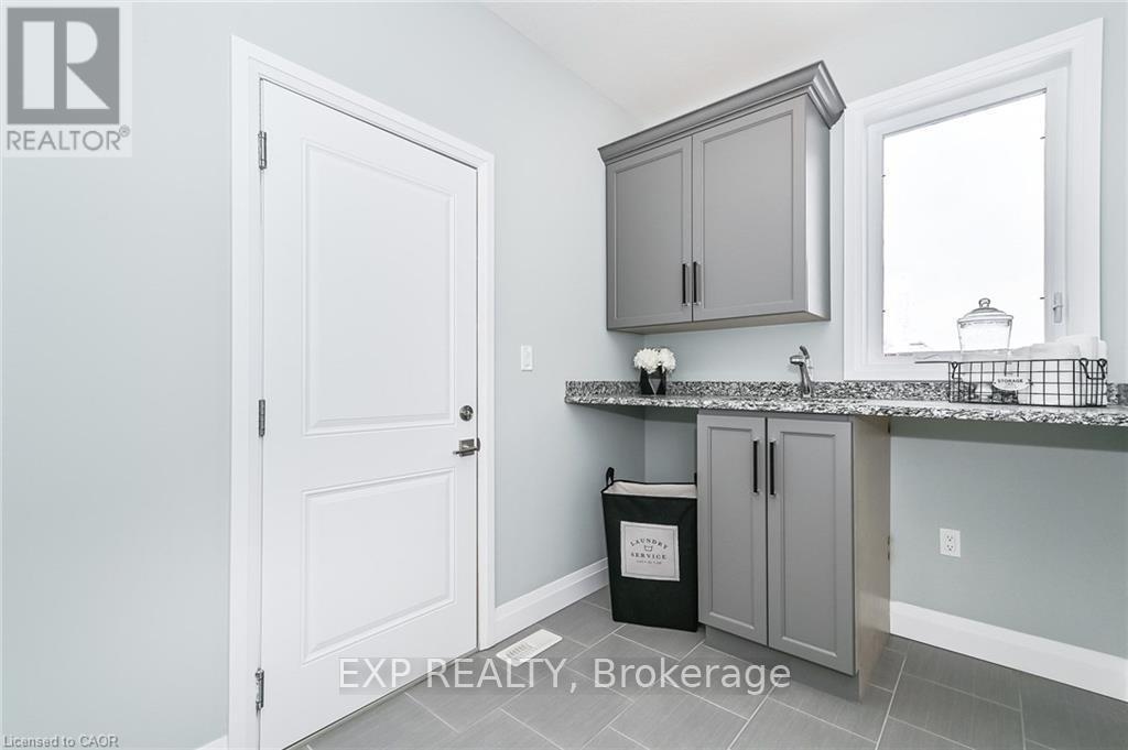 43 COULTER STREET - 32