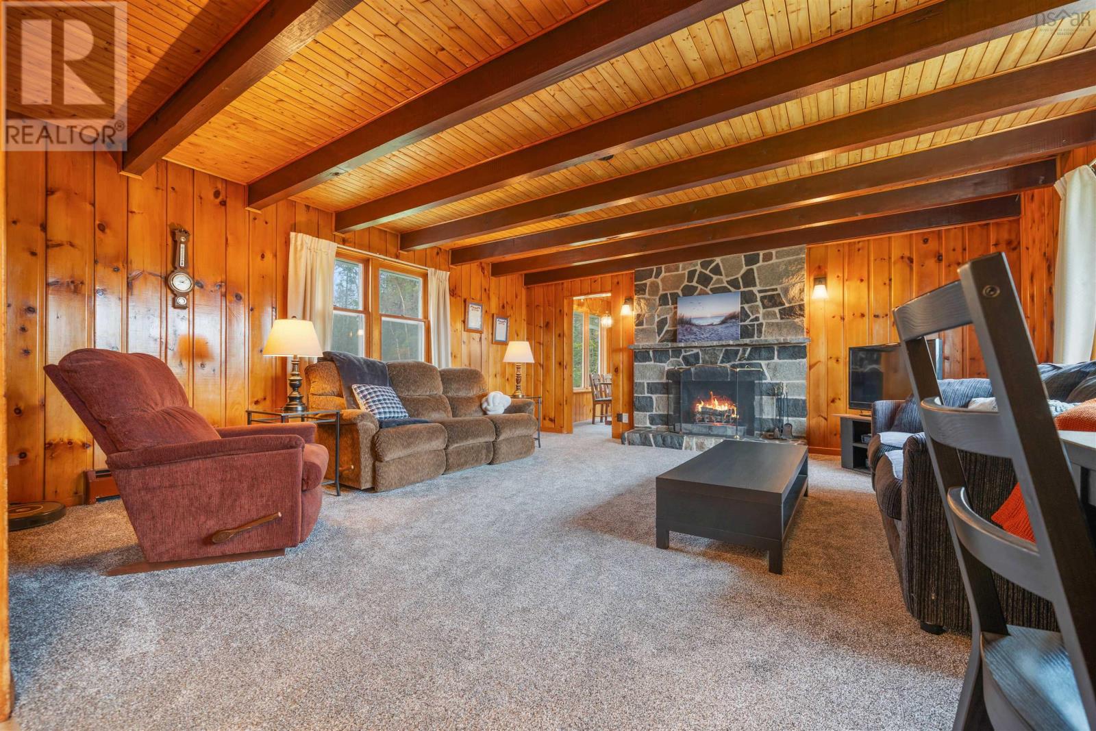 945 Pictou Road - 32