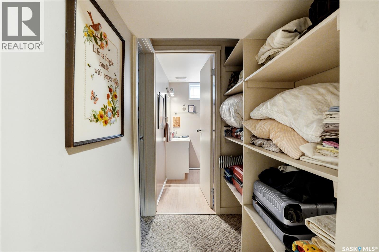 1601 Morgan AVENUE - 40