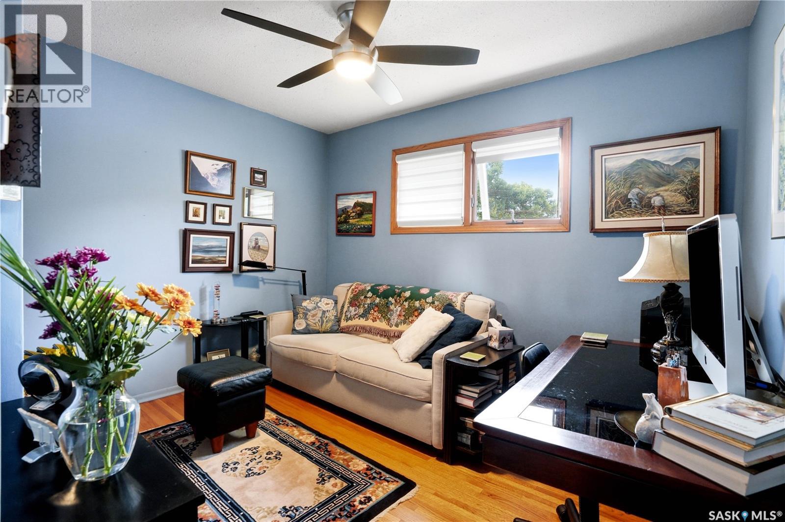 1601 Morgan AVENUE - 22