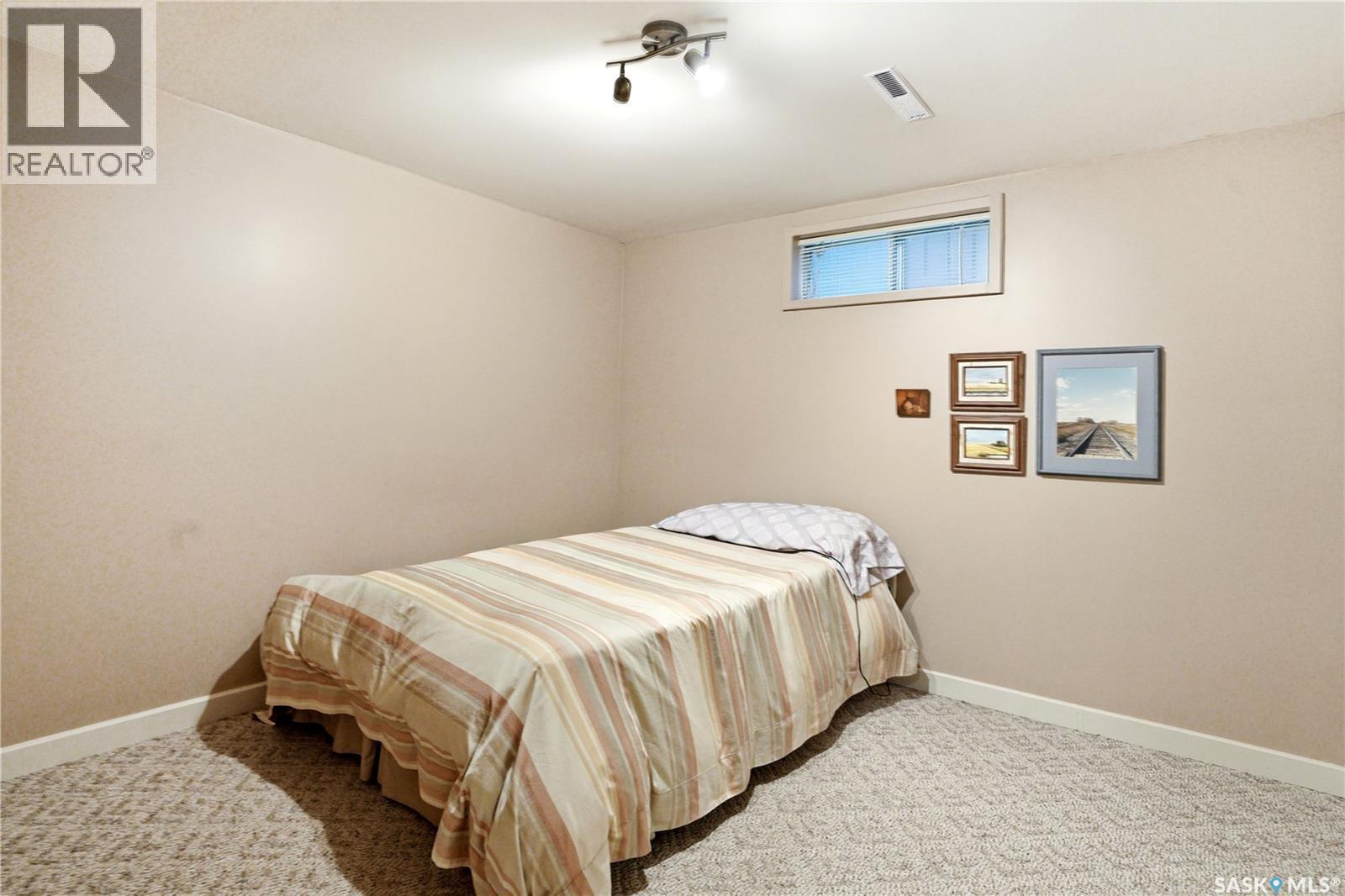 1601 Morgan AVENUE - 35