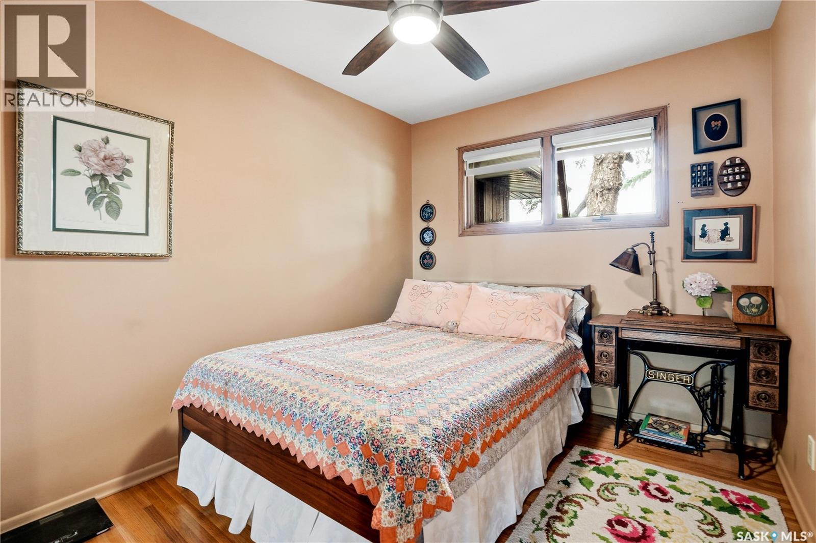 1601 Morgan AVENUE - 18