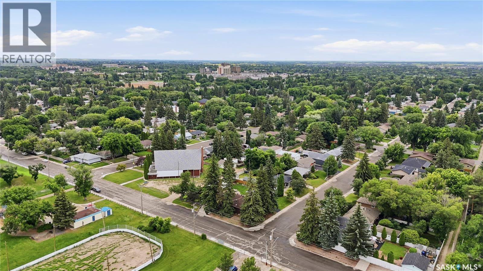 1601 Morgan AVENUE - 60