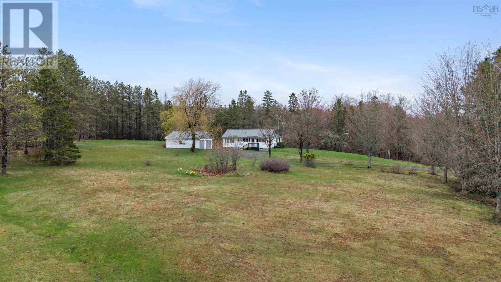 945 Pictou Road - 5