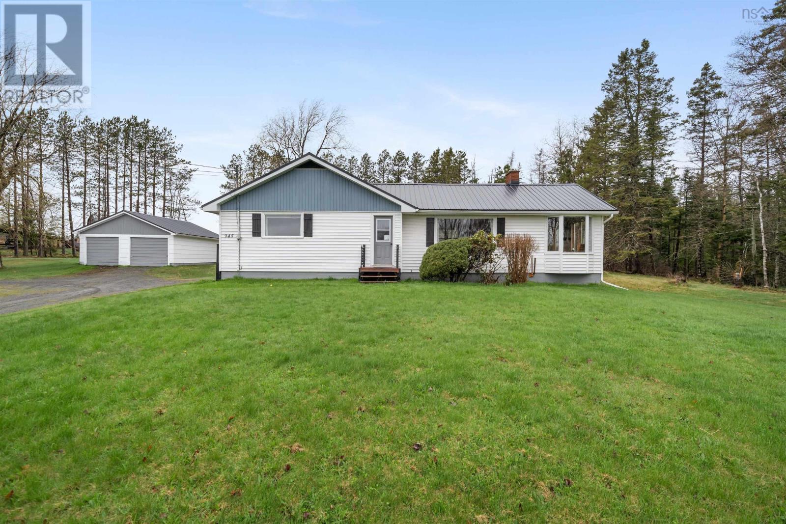 945 Pictou Road - 9