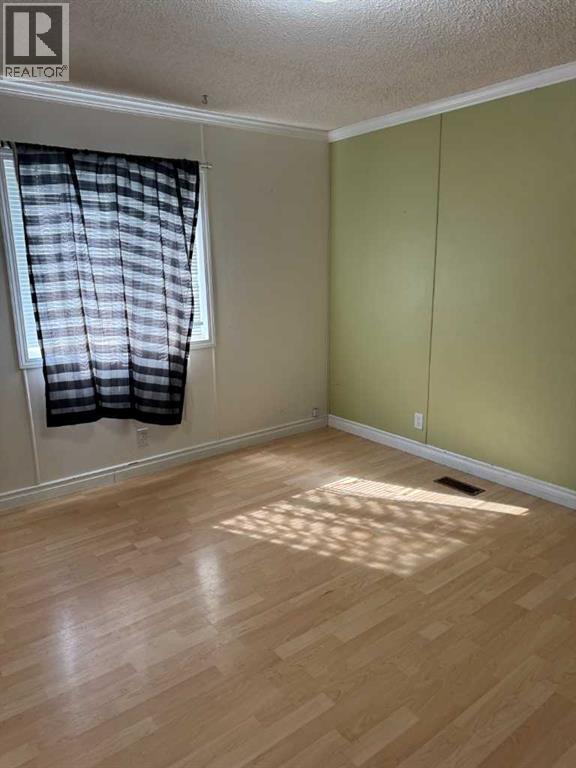 9721 107 Street - Image 11