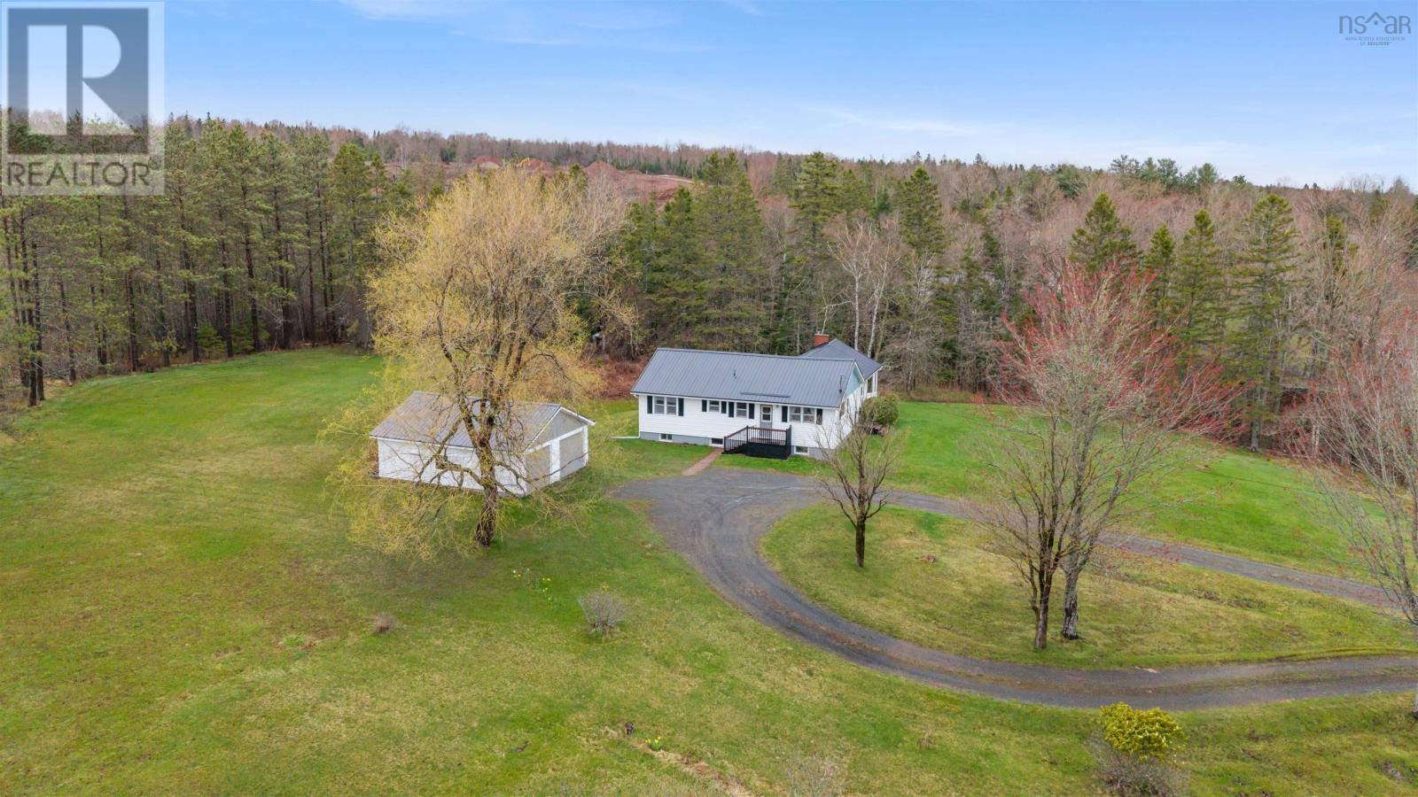 945 Pictou Road - 6