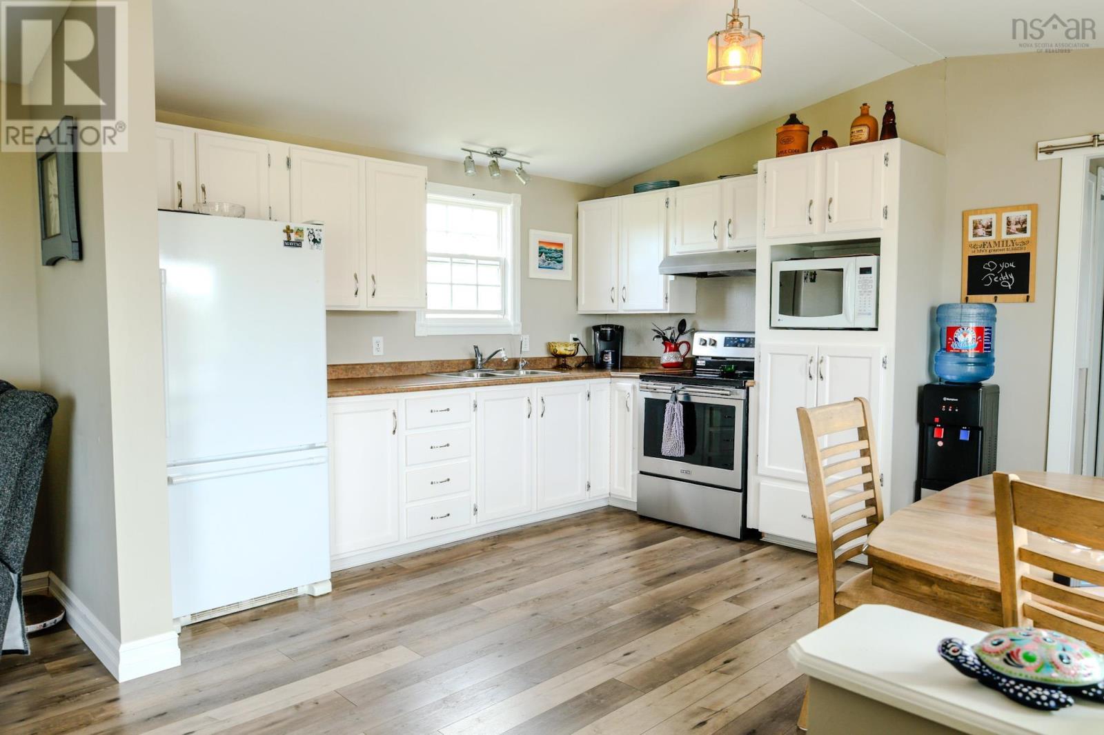 5 Nickerson Road - 19