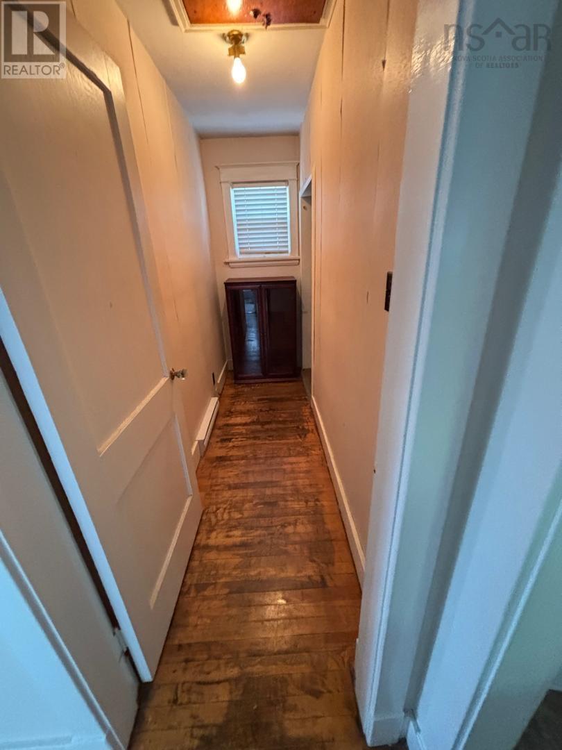 3667 High Street - 16