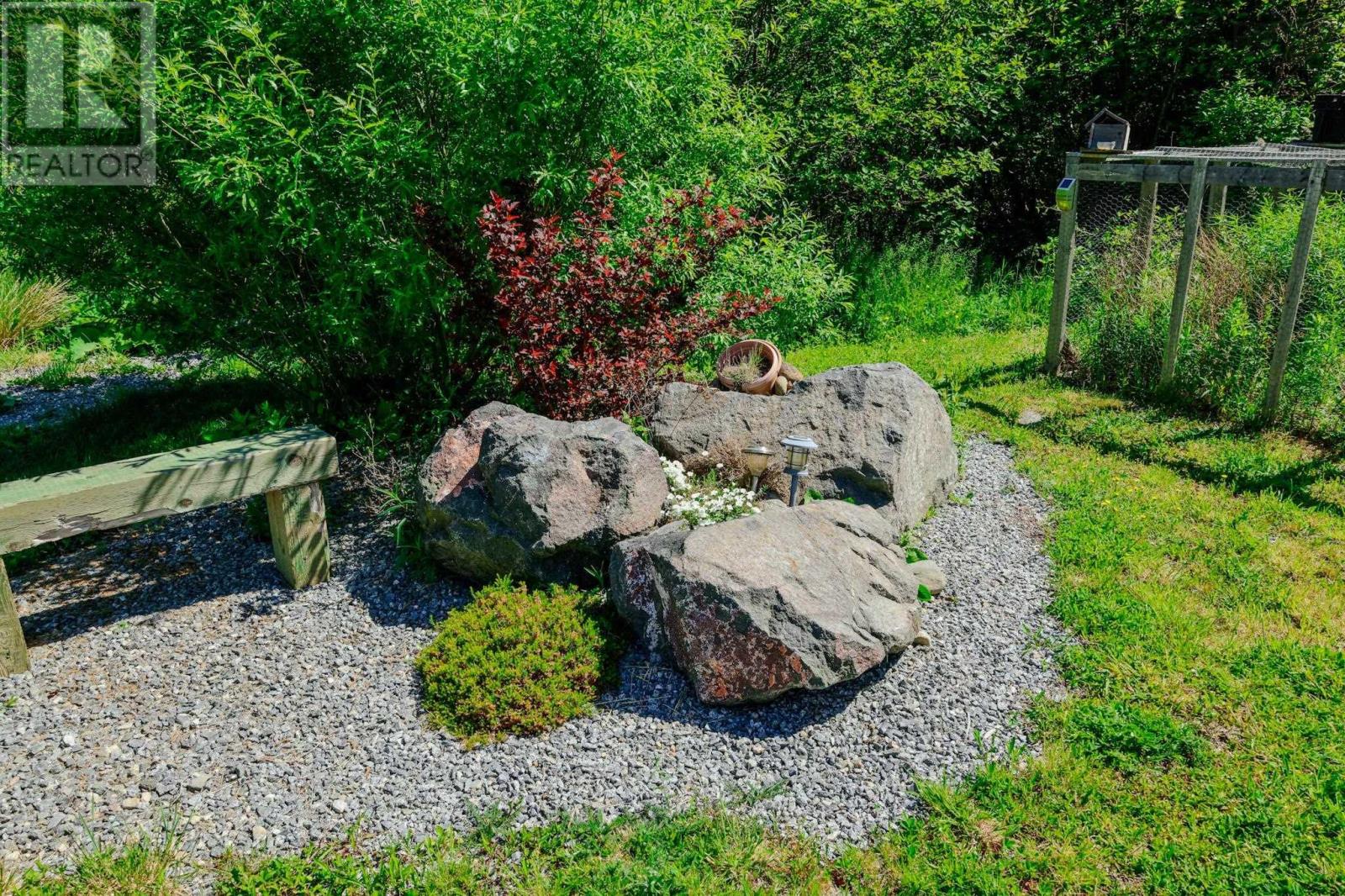 12 Clam Point Road - 14
