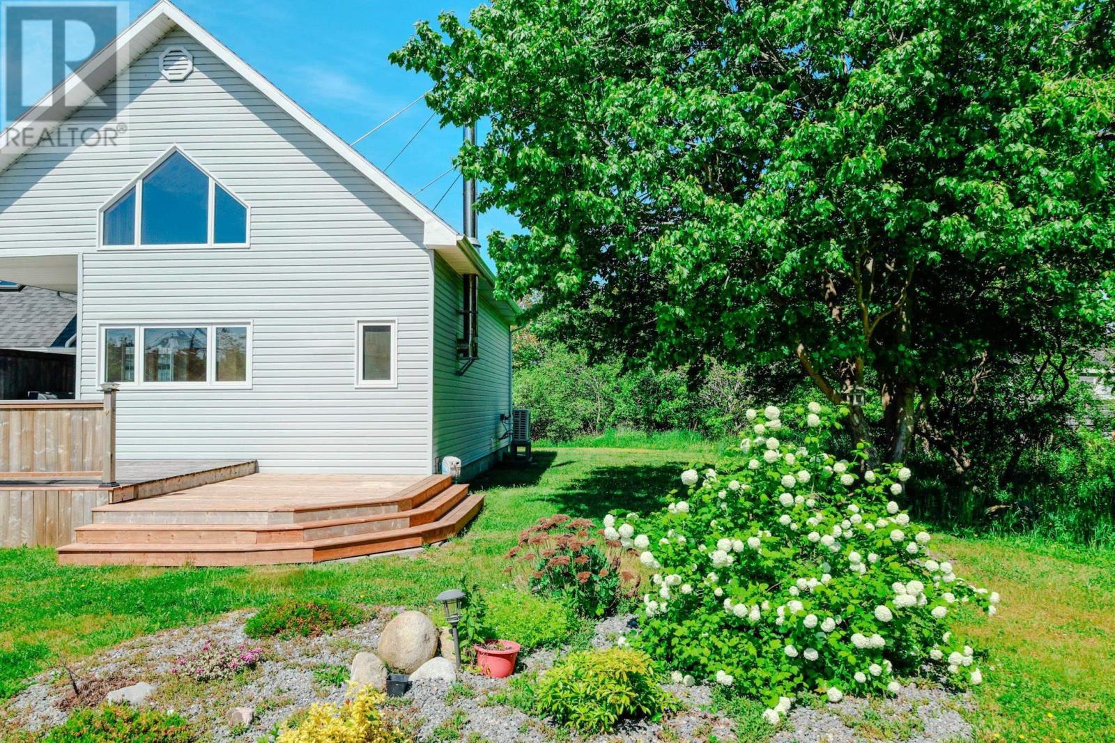 12 Clam Point Road - 4