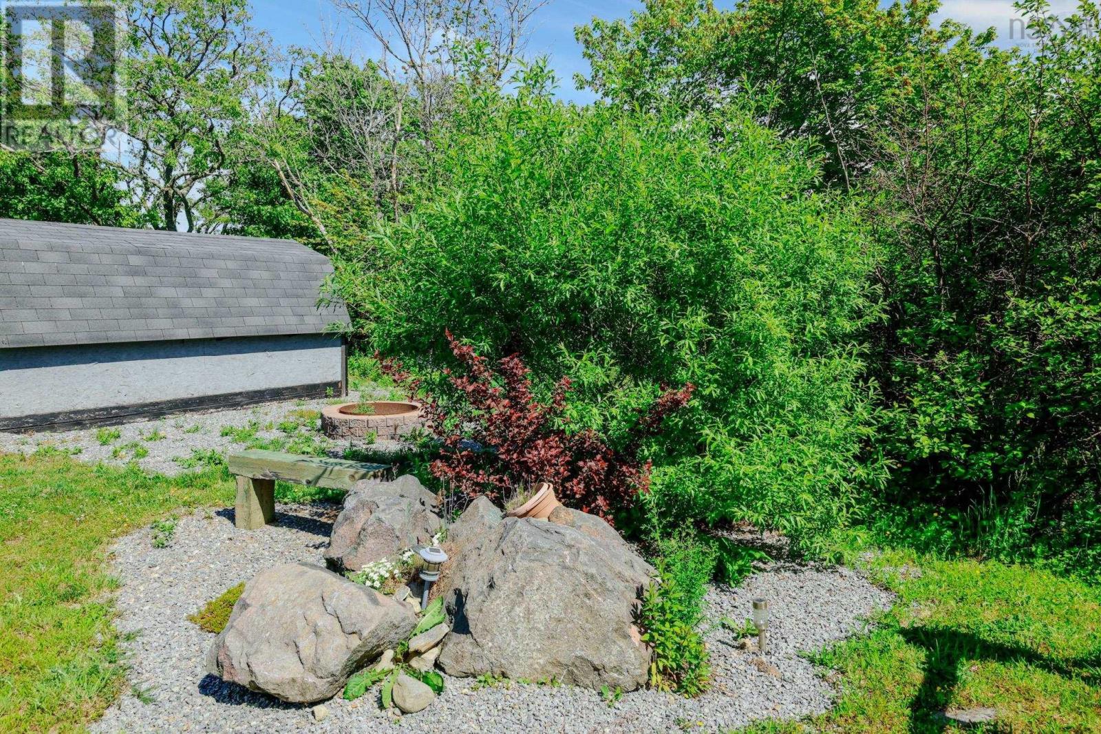 12 Clam Point Road - 13