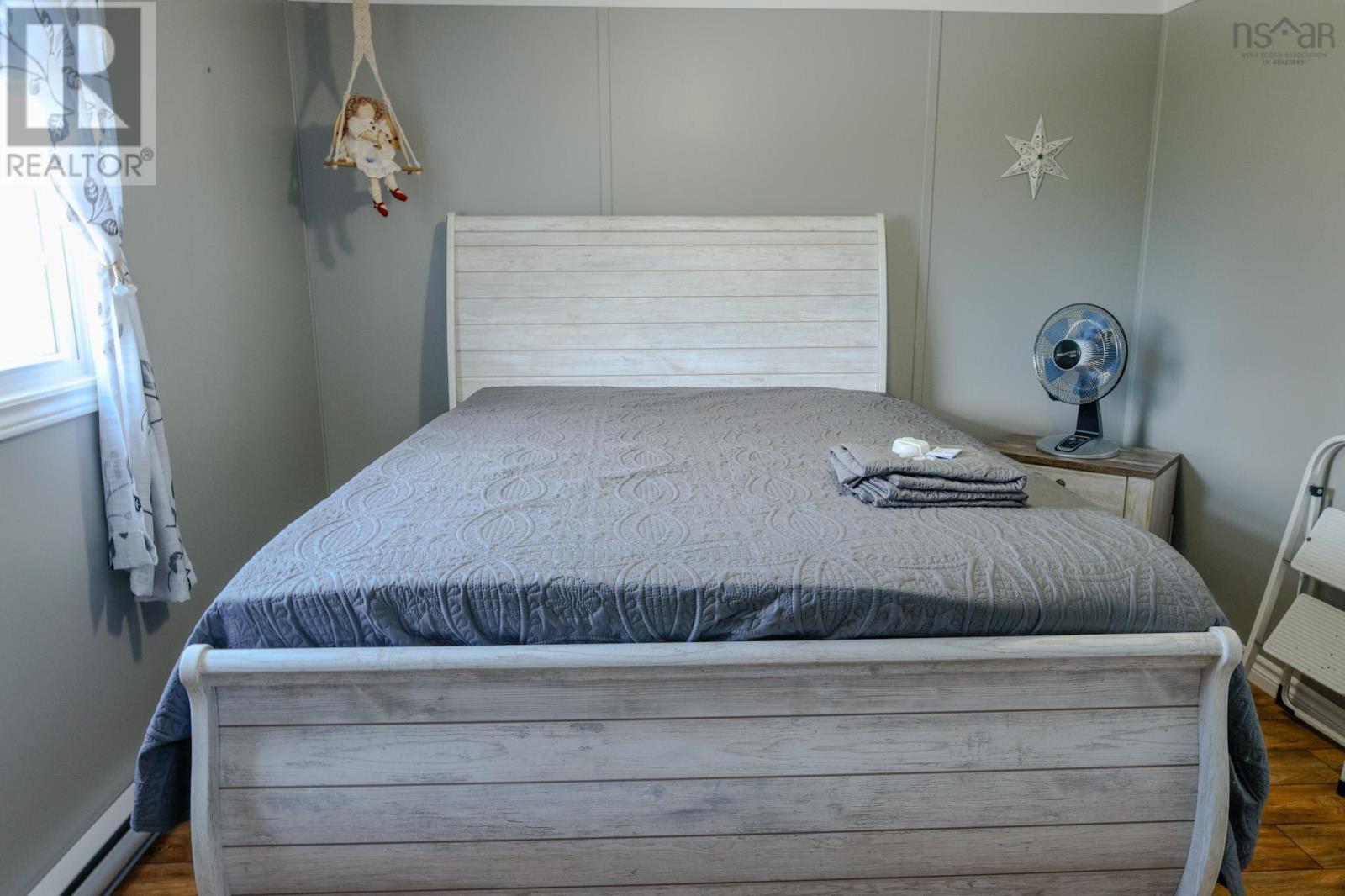 821 Highway 330 - 22