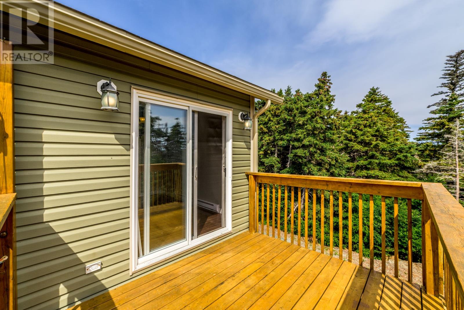 604 Pouch Cove Highway - 10