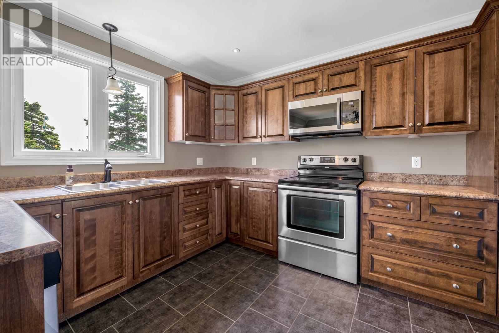 604 Pouch Cove Highway - 21