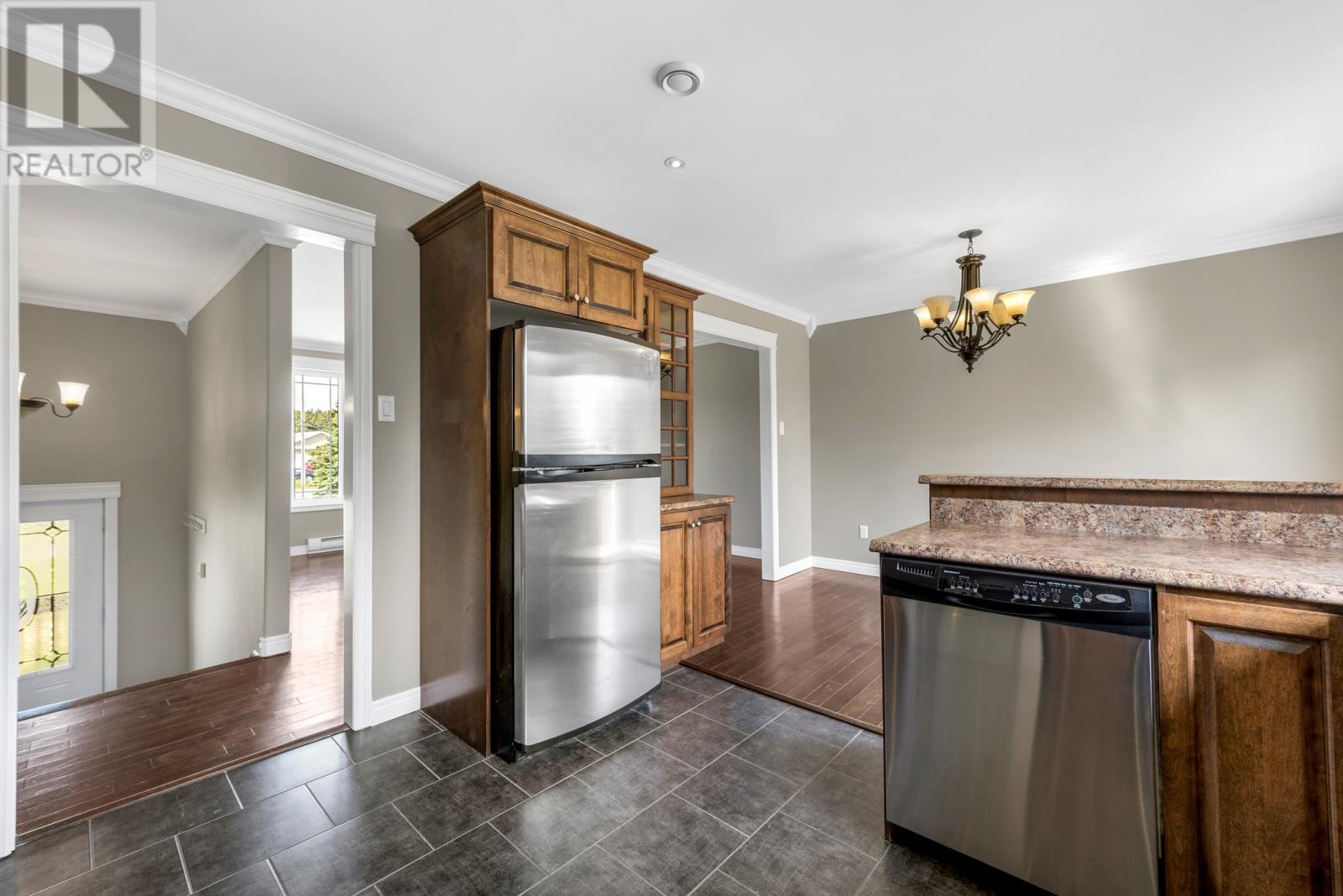 604 Pouch Cove Highway - 25