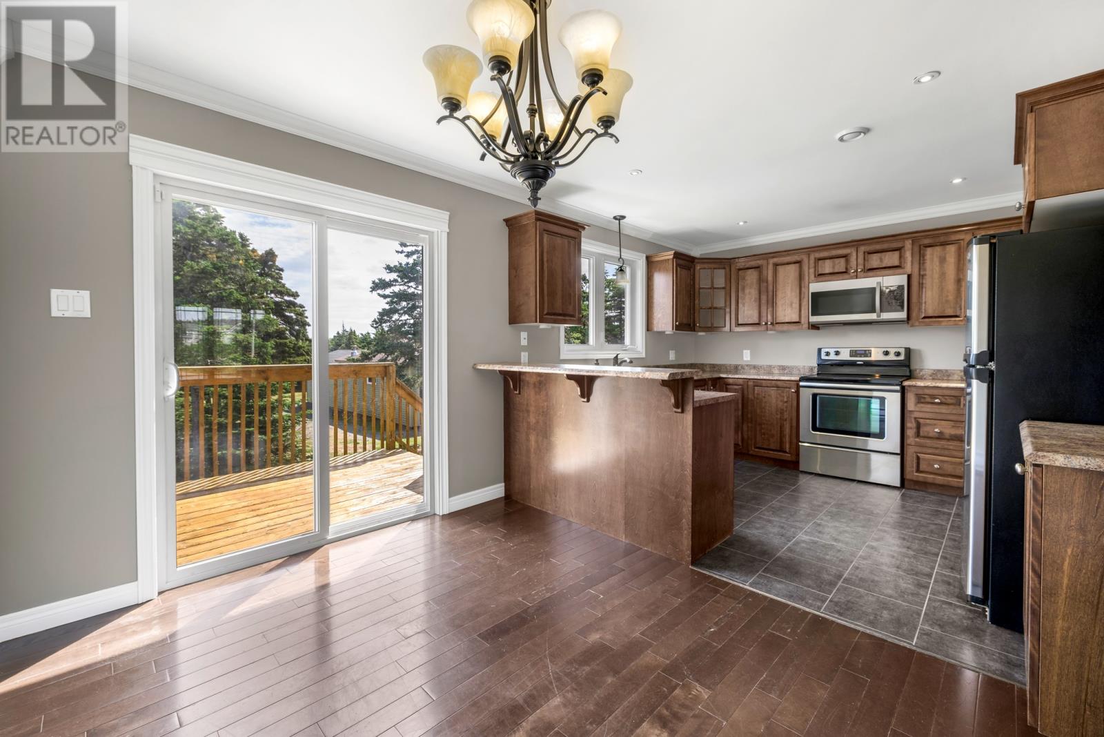 604 Pouch Cove Highway - 27