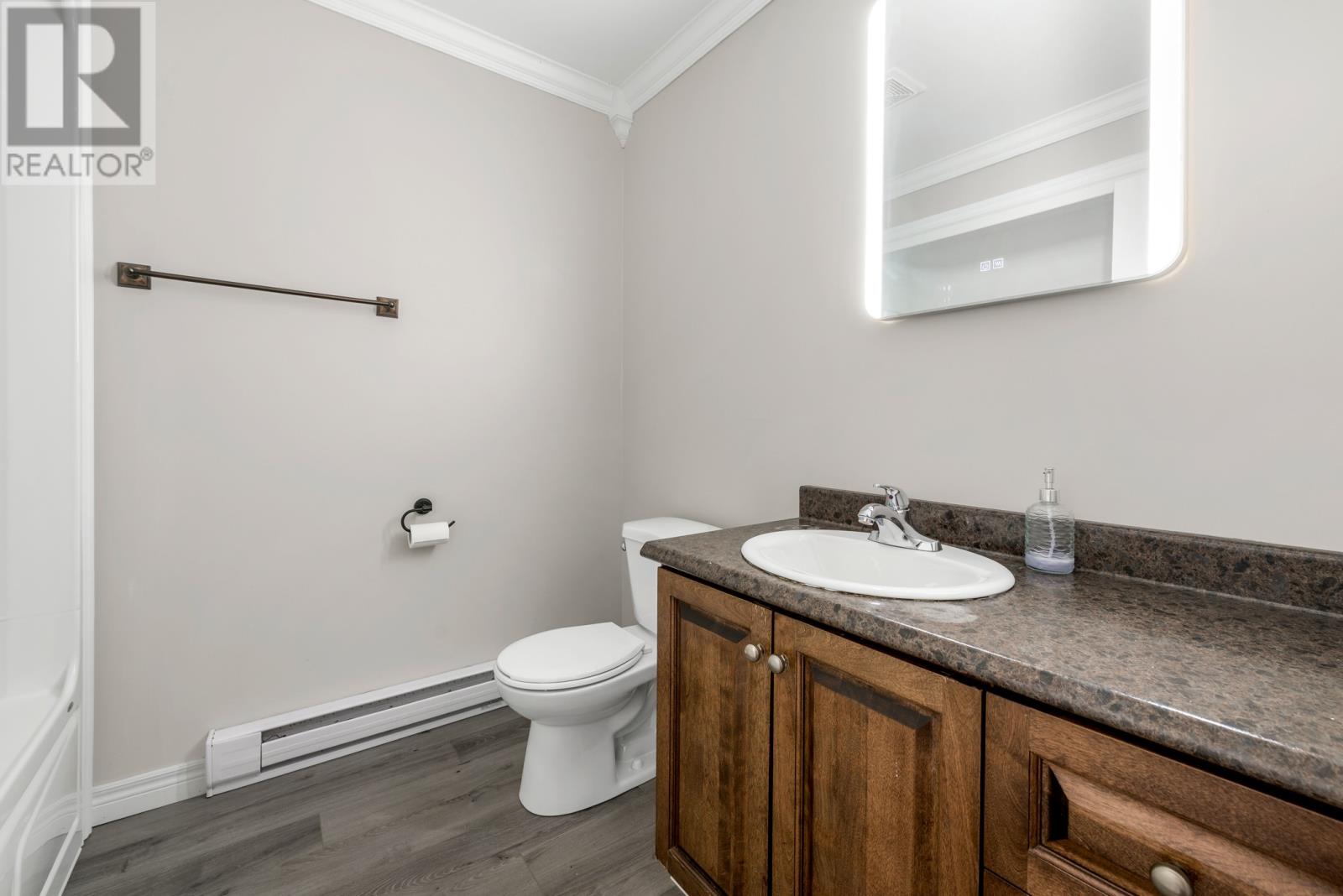 604 Pouch Cove Highway - 29