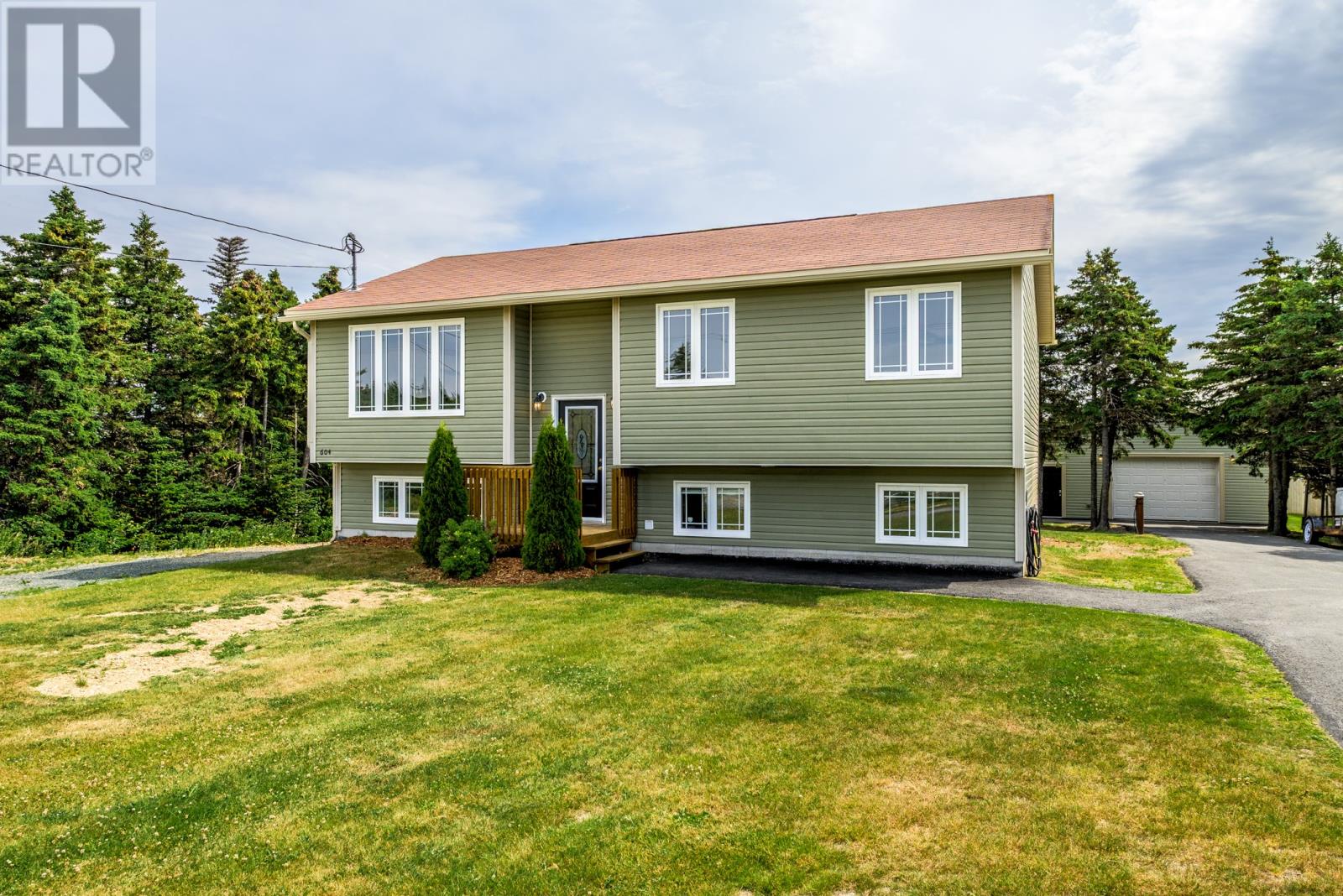 604 Pouch Cove Highway - 3