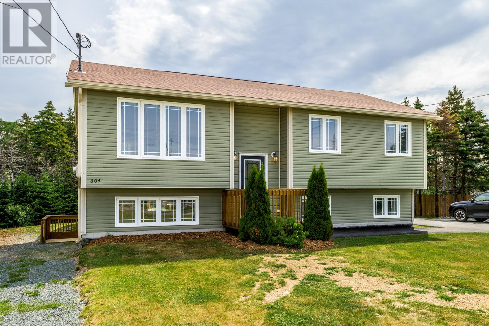 604 Pouch Cove Highway - 4