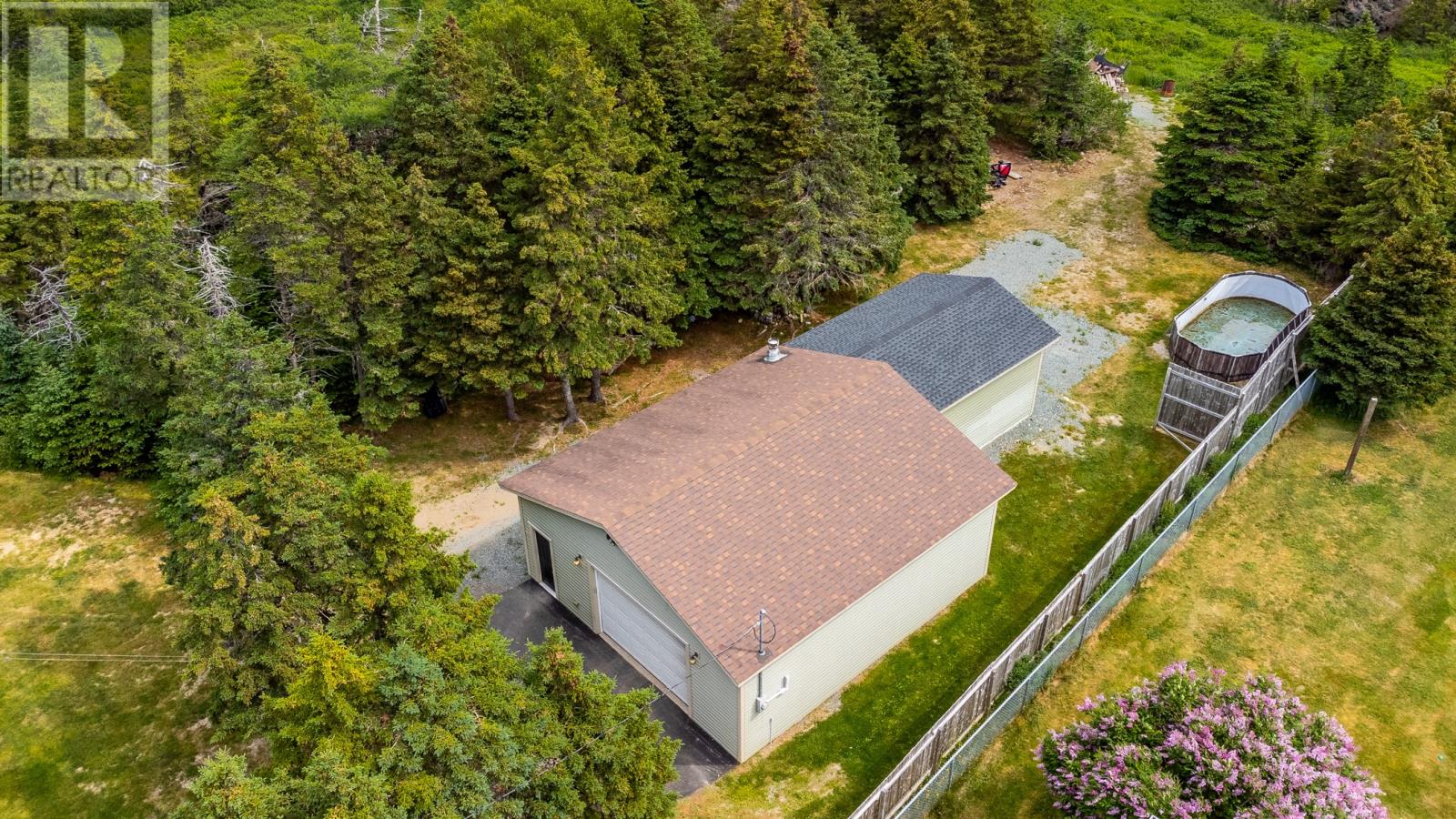 604 Pouch Cove Highway - 49